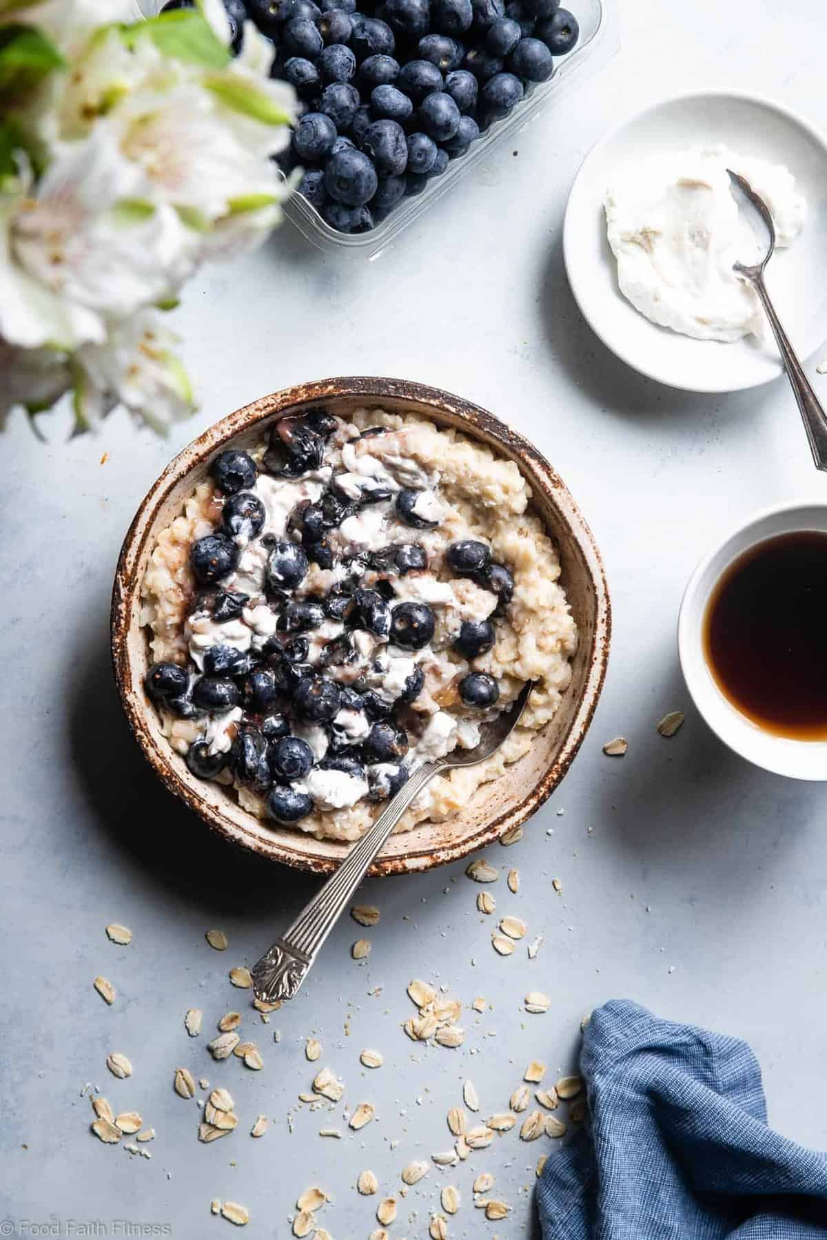 Blueberry Cheesecake Oatmeal - This quick and easy Blueberry Oatmeal with Cheesecake Swirl is a healthy, low fat and gluten free breakfast that tastes like waking up to cheesecake! | #Foodfaithfitness | Blueberry Cheesecake Oatmeal - This quick and easy Blueberry Oatmeal with Cheesecake Swirl is a healthy, low fat and gluten free breakfast that tastes like waking up to cheesecake! | #Foodfaithfitness |