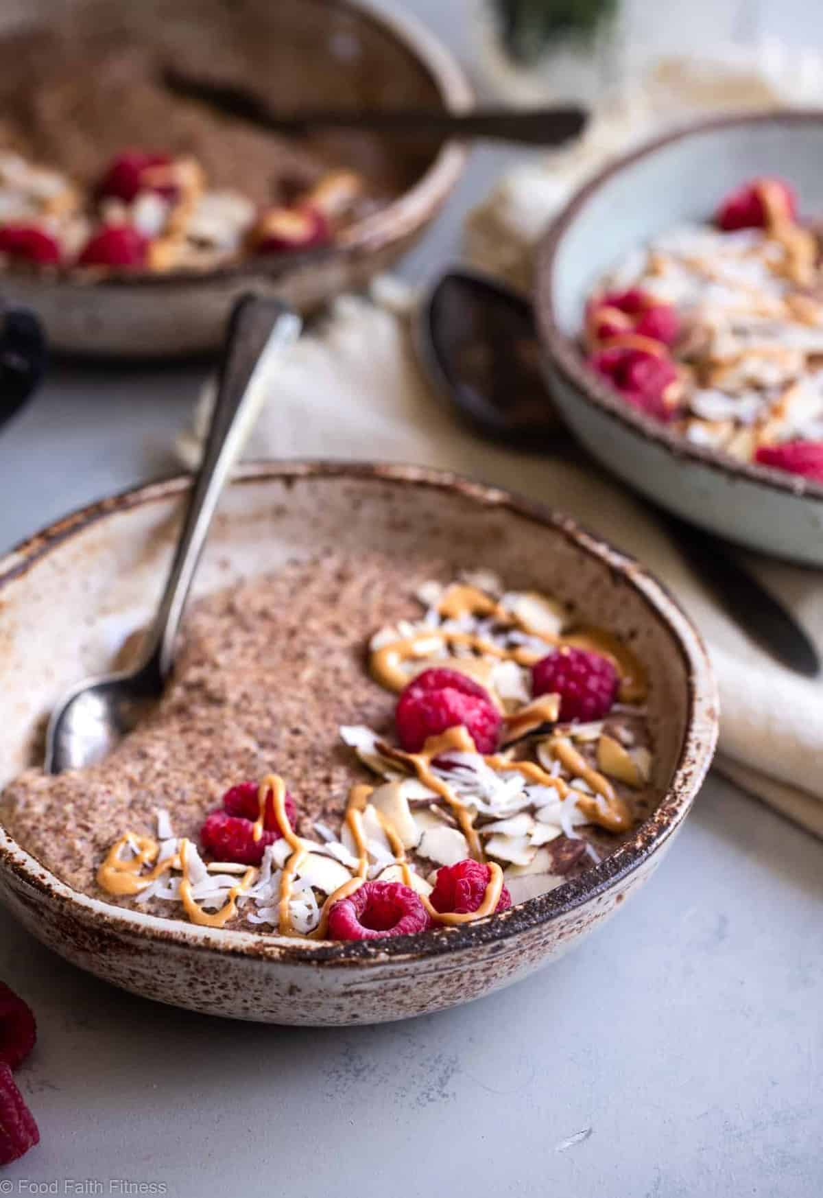 Low Carb Keto Oatmeal - This easy paleo and vegan friendly no oats oatmeal is gluten, grain, dairy and sugar free and tastes like cozy oatmeal without the oats! You won't believe it until you try it! | #Foodfaithfitness | #Glutenfree #Keto #Lowcarb #Sugarfree #Paleo Low Carb No Oats Paleo Oatmeal - This easy paleo and vegan friendly no oats oatmeal is gluten, grain, dairy and sugar free and tastes like cozy oatmeal without the oats! You won't believe it until you try it! | #Foodfaithfitness |
