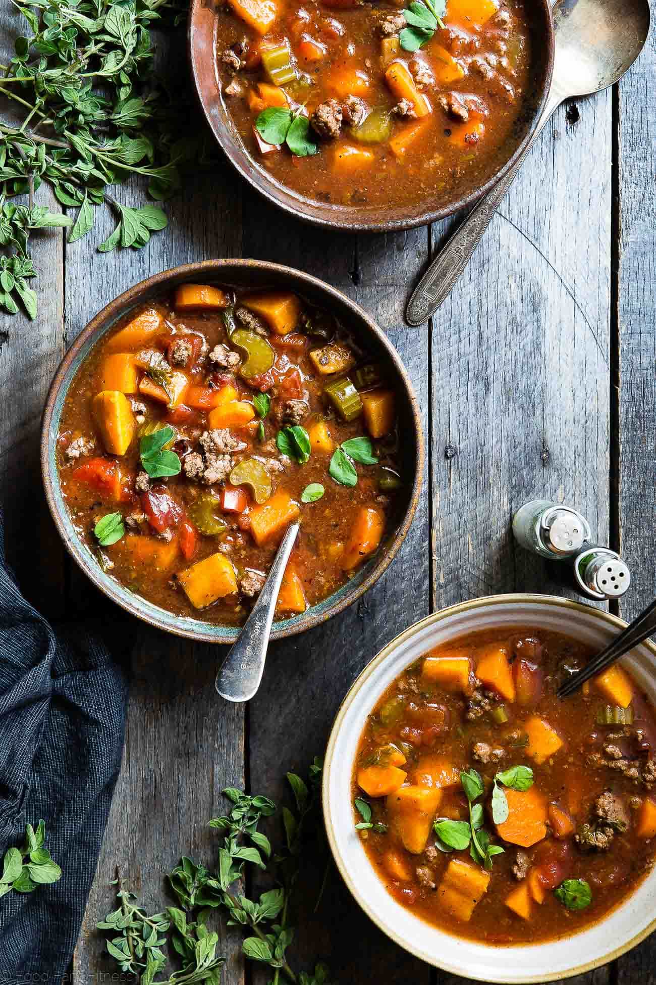 Crock Pot Paleo Hamburger Soup Recipe - This easy, healthy hamburger soup is made in the slow cooker and is a grain/dairy/sugar/gluten free and whole30 dinner that the whole family will love! Makes great leftovers too! | Foodfaithfitness.com | @FoodFaithFit